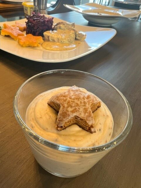 Elisenlebkuchen- Mousse